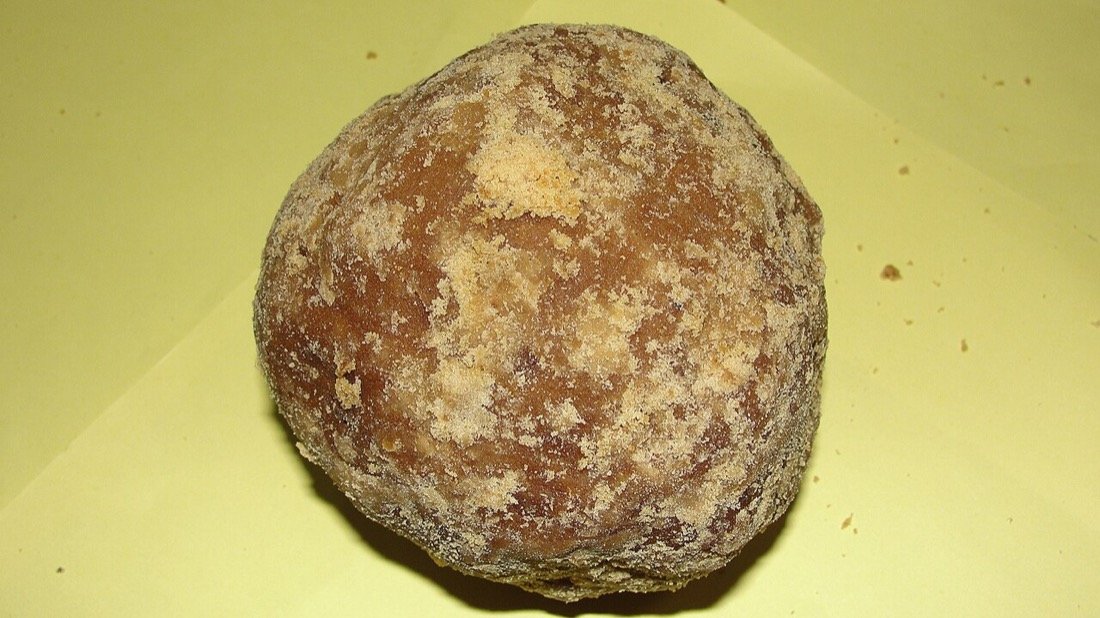 Kolhapuri gul — organic jaggery